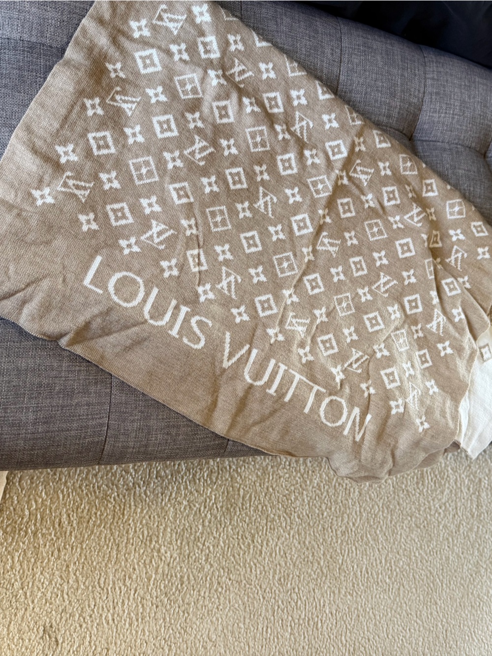Louis Vuitton Beige and White Monogram Scarf